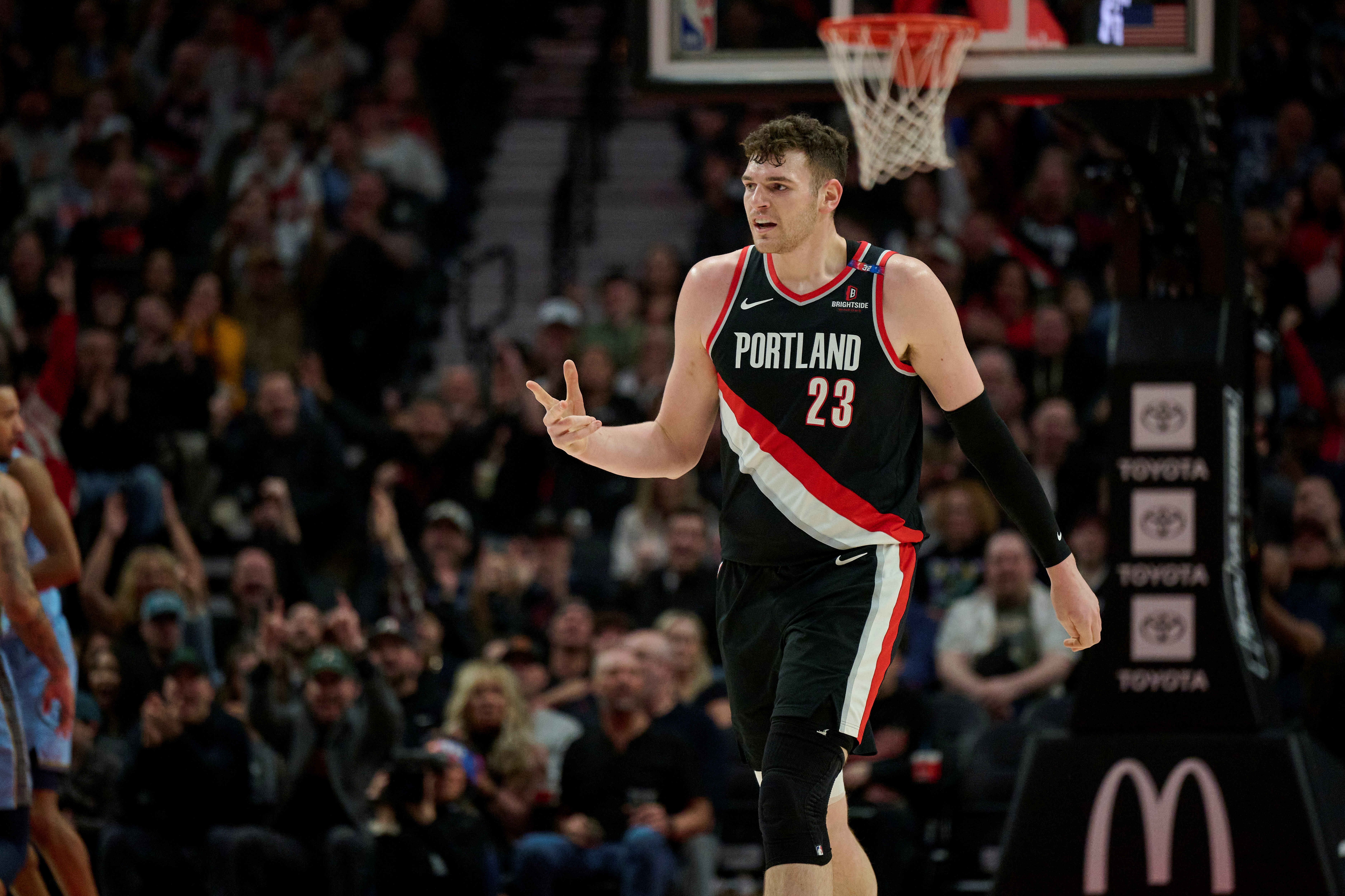 手游-杨瀚森排25&amp;克林根未上榜！拓媒：克林根场均6.5+7.9+1.6&amp;新秀2阵